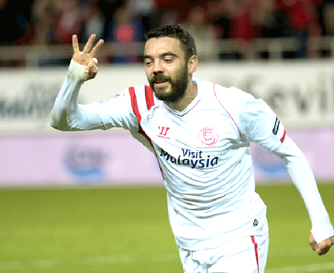 Aspas ficha por el Sevilla